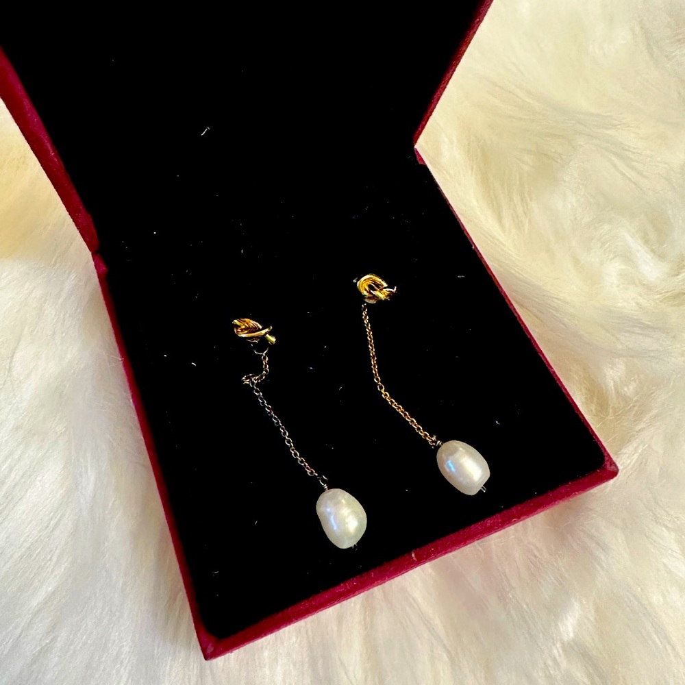 Fedoma handmade gold and pearl earrings chain